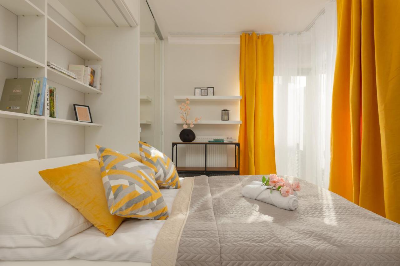 Lakeview Apartment Kapelanow Armii Krajowej By Noclegi Renters Varsavia Esterno foto